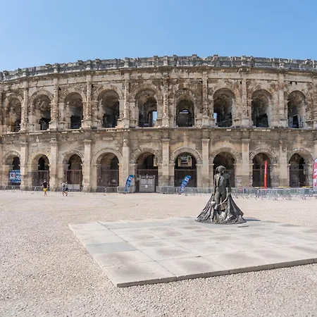 La Manil Yourhosthelper Lägenhet *