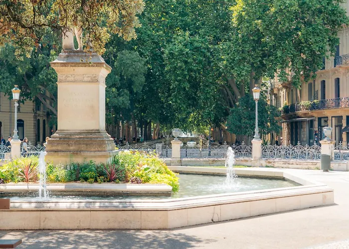 La Manil Yourhosthelper